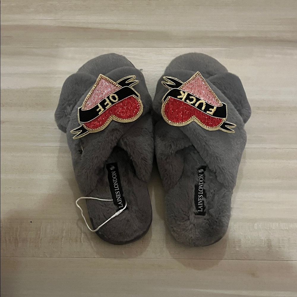 Gray Heart Embroidered Women's Slippers